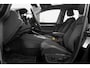 Volkswagen Golf 1.5 eHybrid Style Edition | Panoramadak | Camera | Stoelverwarming/Massage | Dodehoek |