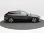 Mercedes-Benz CLA Shooting Brake 180 136 PK Business Solution Luxury | Trekhaak | Panoramadak | Climatronic | Stoel Verwarming | Navigatie | Camera | 17 Inch