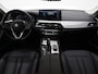 BMW 5-Serie Touring 530e xDrive | Leder | Trekhaak | Camera | Adaptive Cruise | Stoelverwarming | DAB | Carplay