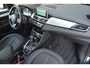 BMW 2-Serie Active Tourer 220i Centennial High Executive * Head-up * LED * Panoramadak * Lichtpakket * Dealeronderhouden *