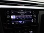 Volkswagen Arteon Shooting Brake 2.0TSI/190PK R-Line DSG · Panoramadak · Navigatie · Apple/Android Car Play ·