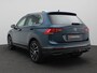 Volkswagen Tiguan 1.5 TSI Life Business 130PK Trekhaak, 19" LM Velgen, Navi, Achteruitrijcamera, Parkeersensoren voor en achter, Alarm