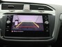 Volkswagen Tiguan 1.5 TSI Life Business 130PK Trekhaak, 19" LM Velgen, Navi, Achteruitrijcamera, Parkeersensoren voor en achter, Alarm