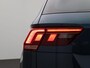 Volkswagen Tiguan 1.5 TSI Life Business 130PK Trekhaak, 19" LM Velgen, Navi, Achteruitrijcamera, Parkeersensoren voor en achter, Alarm