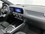 Mercedes-Benz EQA 250+ Business Solution AMG 71 kWh | Nightpakket | GUARD 360° Plus | Trekhaak | Burmester Sound systeem | 360° camera | Head-up display | Memorypakket | Smartphone integratie | Panoramaschuifdak |