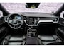 Volvo V60 2.0 T6 Recharge AWD R-Design | Trekhaak | Adaptive Cruise Control | BLIS | Memory Seats | 19" | Stoel & Stuurverwarming | Actieve Bochtverlichting | CarPlay |