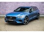 Volvo V60 2.0 T6 Recharge AWD R-Design | Trekhaak | Adaptive Cruise Control | BLIS | Memory Seats | 19" | Stoel & Stuurverwarming | Actieve Bochtverlichting | CarPlay |