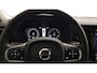 Volvo V60 2.0 B4 197 pk Automaat Momentum Pro Navigatie Climate control Adaptive cruise Control Led DAB Electrisch bedienbare achterklep Parkeer sensoren