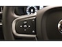 Volvo V60 2.0 B4 197 pk Automaat Momentum Pro Navigatie Climate control Adaptive cruise Control Led DAB Electrisch bedienbare achterklep Parkeer sensoren