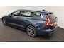 Volvo V60 2.0 B4 197 pk Automaat Momentum Pro Navigatie Climate control Adaptive cruise Control Led DAB Electrisch bedienbare achterklep Parkeer sensoren