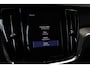 Volvo V60 2.0 T8 Twin Engine AWD R-Design *Pano*H/K*Head-Up*Keyless*