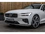 Volvo V60 2.0 T8 Twin Engine AWD R-Design *Pano*H/K*Head-Up*Keyless*