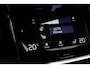 Volvo V60 2.0 T8 Twin Engine AWD R-Design *Pano*H/K*Head-Up*Keyless*