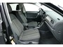 Volkswagen T-Roc 1.5 150pk TSI Bj21. Adap Cruise, Carplay/Android Navi, Clima, PDC V+A, 17"LMV Haak 1500kg