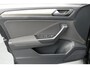 Volkswagen T-Roc 1.5 150pk TSI Bj21. Adap Cruise, Carplay/Android Navi, Clima, PDC V+A, 17"LMV Haak 1500kg