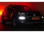 Volkswagen T-Roc 1.5 150pk TSI Bj21. Adap Cruise, Carplay/Android Navi, Clima, PDC V+A, 17"LMV Haak 1500kg
