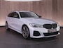 BMW 3-Serie M340i xDrive Touring 374pk High Executive |Hockenheim Silver|M-sport stoelen|Laser LED|HUD|Apple Carplay|parkeercamera|stoelverwarming|ACC|19" lichtmetalen velgen|