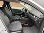 Renault Clio 1.0 TCe / Navigatie / Apple CarPlay - Android / 1e Eigenaar / ALL-Season banden / Cruise Control / PDC met optische w