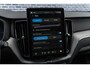 Volvo XC60 T6 Plug-in hybrid AWD Ultra Black Edition | Facelift | Google | Long Range | Harman Kardon Audio | Head-up Display | 360 Graden Camera | Panoramadak | Elektrisch Verstelbare Voorstoelen | Stoel-/Stuurverwarming | Keyless | Getint Glas | Dodehoekdetectie | LED Koplampen | 21" LM