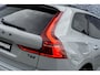 Volvo XC60 T6 Plug-in hybrid AWD Ultra Black Edition | Google | Long Range | Harman Kardon Audio | Head-up Display | 360 Graden Camera | Panoramadak | Elektrisch Verstelbare Voorstoelen | Stoel-/Stuurverwarming | Keyless | Getint Glas | Dodehoekdetectie | LED Koplampen | 21" LM