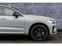 Volvo XC60 T6 Plug-in hybrid AWD Ultra Black Edition | Facelift | Google | Long Range | Harman Kardon Audio | Head-up Display | 360 Graden Camera | Panoramadak | Elektrisch Verstelbare Voorstoelen | Stoel-/Stuurverwarming | Keyless | Getint Glas | Dodehoekdetectie | LED Koplampen | 21" LM