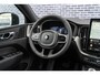 Volvo XC60 T6 Plug-in hybrid AWD Ultra Black Edition | Facelift | Google | Long Range | Harman Kardon Audio | Head-up Display | 360 Graden Camera | Panoramadak | Elektrisch Verstelbare Voorstoelen | Stoel-/Stuurverwarming | Keyless | Getint Glas | Dodehoekdetectie | LED Koplampen | 21" LM