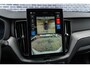 Volvo XC60 T6 Plug-in hybrid AWD Ultra Black Edition | Facelift | Google | Long Range | Harman Kardon Audio | Head-up Display | 360 Graden Camera | Panoramadak | Elektrisch Verstelbare Voorstoelen | Stoel-/Stuurverwarming | Keyless | Getint Glas | Dodehoekdetectie | LED Koplampen | 21" LM