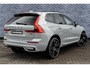 Volvo XC60 T6 Plug-in hybrid AWD Ultra Black Edition | Facelift | Google | Long Range | Harman Kardon Audio | Head-up Display | 360 Graden Camera | Panoramadak | Elektrisch Verstelbare Voorstoelen | Stoel-/Stuurverwarming | Keyless | Getint Glas | Dodehoekdetectie | LED Koplampen | 21" LM