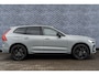 Volvo XC60 T6 Plug-in hybrid AWD Ultra Black Edition | Google | Long Range | Harman Kardon Audio | Head-up Display | 360 Graden Camera | Panoramadak | Elektrisch Verstelbare Voorstoelen | Stoel-/Stuurverwarming | Keyless | Getint Glas | Dodehoekdetectie | LED Koplampen | 21" LM