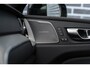 Volvo XC60 T6 Plug-in hybrid AWD Ultra Black Edition | Facelift | Google | Long Range | Harman Kardon Audio | Head-up Display | 360 Graden Camera | Panoramadak | Elektrisch Verstelbare Voorstoelen | Stoel-/Stuurverwarming | Keyless | Getint Glas | Dodehoekdetectie | LED Koplampen | 21" LM