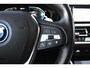 BMW 3-Serie Touring 320e Panoramadak ACC Trekhaak Stuur/Stoelverwarmin