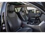 BMW 3-Serie Touring 320e Panoramadak ACC Trekhaak Stuur/Stoelverwarmin
