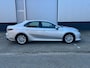 Toyota Camry 2.5 Hybrid Business | Apple/Android Navigatie | Electr Verstelbare Stoel | 2x voorraad | 1x Blauw, 1x Zilver