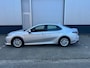 Toyota Camry 2.5 Hybrid Business | Apple/Android Navigatie | Electr Verstelbare Stoel | 2x voorraad | 1x Blauw, 1x Zilver
