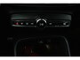 Volvo XC40 1.5 T3 Inscription (PANORAMADAK, H&K AUDIO, CAMERA, STOEL/STUUR VERWARMING, ELEKTR STOELEN, NAVIGATIE, CRUISE CONTROL)