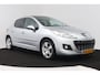 Peugeot 207 1.6 VTi Allure (PANORAMADAK, TREKHAAK, CRUISE CONTROL, NAVIGATIE, PARKEERSENSOREN)