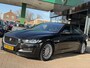Jaguar XE 2.0 D Portfolio - AUTOMAAAT | ACHTERUIT RIJ CAMERA | NAVIGATIE | LEDER | LED KOPLAMPEN | STOELVERWARMING | CRUISE CONTROL| PARKEERSENSOREN