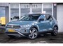 Volkswagen T-Roc 1.5 TSI 150pk Style 75-Edition|Trekhaak|Beats-audio|Elek-a.klep|Winterpack|iQ-light|Camera