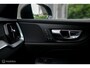 Volvo V60 2.0 T8 Recharge AWD R-Design | Massage | Stoelkoeling | Pilot assist | Adaptive cruise | Trekhaak | LED | NAP NL auto |