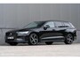 Volvo V60 2.0 T8 Recharge AWD R-Design | Massage | Stoelkoeling | Pilot assist | Adaptive cruise | Trekhaak | LED | NAP NL auto |