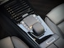Mercedes-Benz A-klasse 250 e AMG Limousine A250e Panoramadak|Burmester®|Camera 360°|Keyless|Stoel verkoeling|Night pakket|Multibeam led|Camera|Elektr. verst. stoelen|Sfeerverlichting|Stoel verkoeling