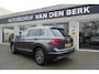 Volkswagen Tiguan 1.4 TSI ACT Comf. Business DSG / PANO/Virtual/Head-up