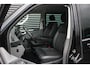 Volkswagen Transporter 2.0 TDI L2H1 150PK BULLI DC DUBBEL CABINE / LEIGHTONVANS BODYKIT / FULL OPTINS / LEDER / FULL BLACK / APPLE