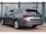 Skoda Octavia Combi Business Edition | Achteruitrijcamera | Chromen grille | Cruise control met speedlimiter