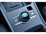 Volkswagen T-Roc Life First Edition | Trekhaak | 'App-Connect' draadloze smartphone integratie | Automatische afstandsregeling (Adaptive Cruise Control) | Buitenspiegels elektrisch instel-, verwarm- en inklapbaar