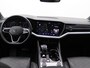 Volkswagen Touareg 3.0 TSi eHybrid 4MOTION Elegance 367PK Aut. Pano-Schuifdak, Trekhaak, Keyless, Elektr. Achterklep, 21" LM Velgen, Navi, Luchtvering, Memorystoel, Stoelverwarming, Achteruitrijcamera