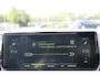 Peugeot 208 1.2 PureTech 131 pk GT-Line | Camera | Carplay | DAB | Stoelverwarming | Sfeerverlichting | Sportstoelen | Full LED