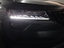 Skoda Karoq 1.5 TSI ACT Sportline Business 150 pk Automaat (DSG) | Navigatie | Panoramadak | Trekhaak (wegklapbaar) | Parkeersensoren | Achteruitrijcamera | Stoelverwarming |