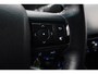 Toyota Hilux 2.4 D-4D Double Cab Professional | Trekhaak | Hardtop | Apple Carplay / Android Auto | Adaptive Cruise | Clima | Camera | Sperdifferentieel | Treeplanken | 17 inch | Bluetooth