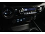 Toyota Hilux 2.4 D-4D Double Cab Professional | Trekhaak | Hardtop | Apple Carplay / Android Auto | Adaptive Cruise | Clima | Camera | Sperdifferentieel | Treeplanken | 17 inch | Bluetooth